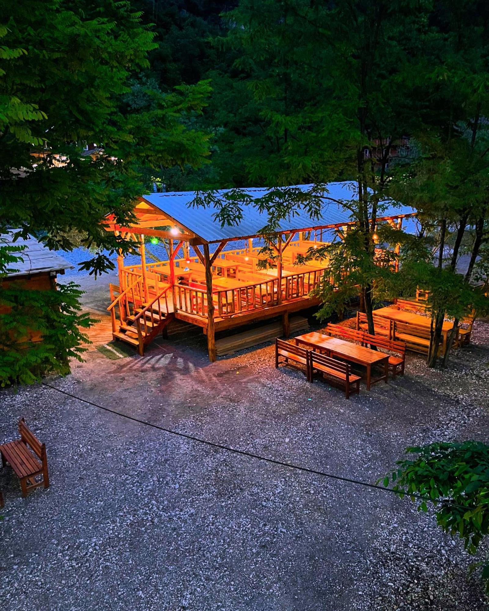 Guri I Lekes Guesthouse Shkoder Exterior photo